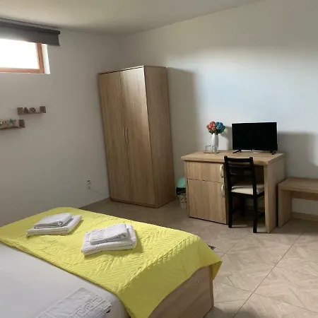 Πανσιόν Odu 4*